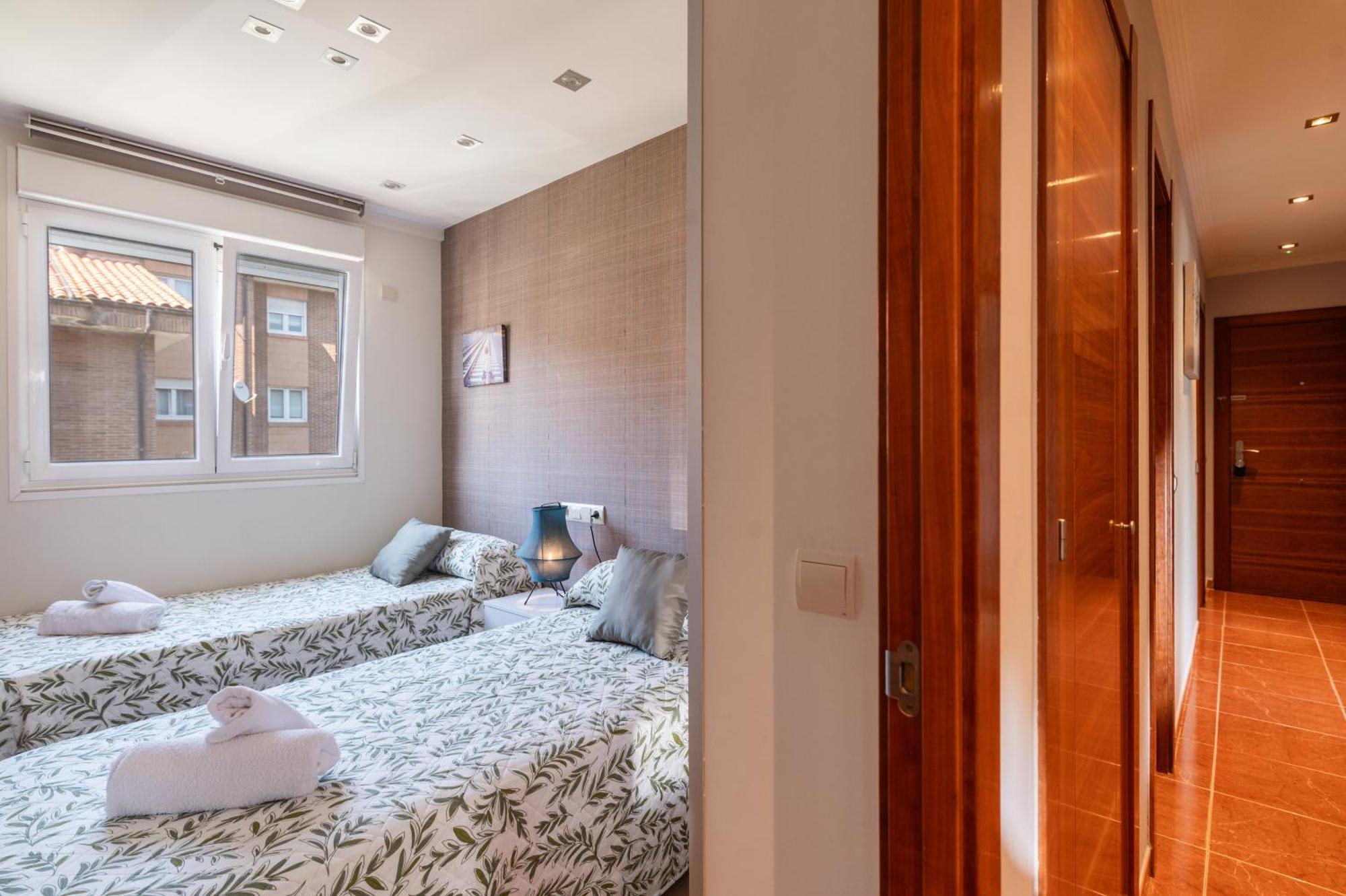 Marina, Apartamento A 900 M De La Playa En Llanes Vut-2725-As Exteriör bild